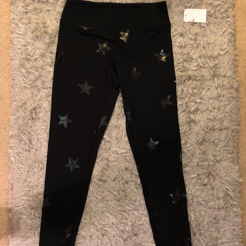 Black star print leggings